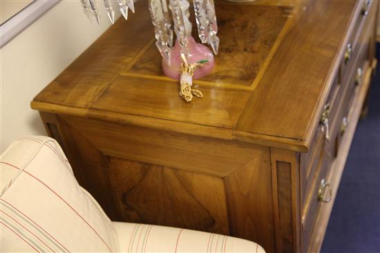 Late 18th / early 19th century Swiss walnut commode, W.4ft 1in.(-)